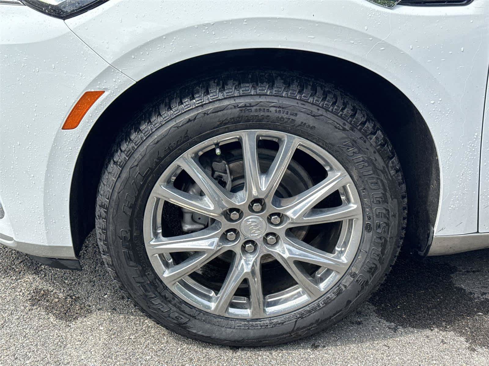 Used 2022 Buick Enclave Premium w/ Experience Buick Package AWD/4WD image 10