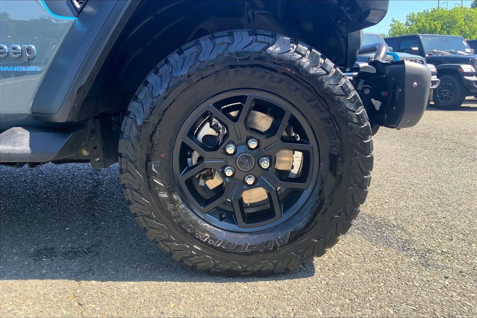 Used 2024 Jeep Wrangler Unlimited AWD/4WD image 10