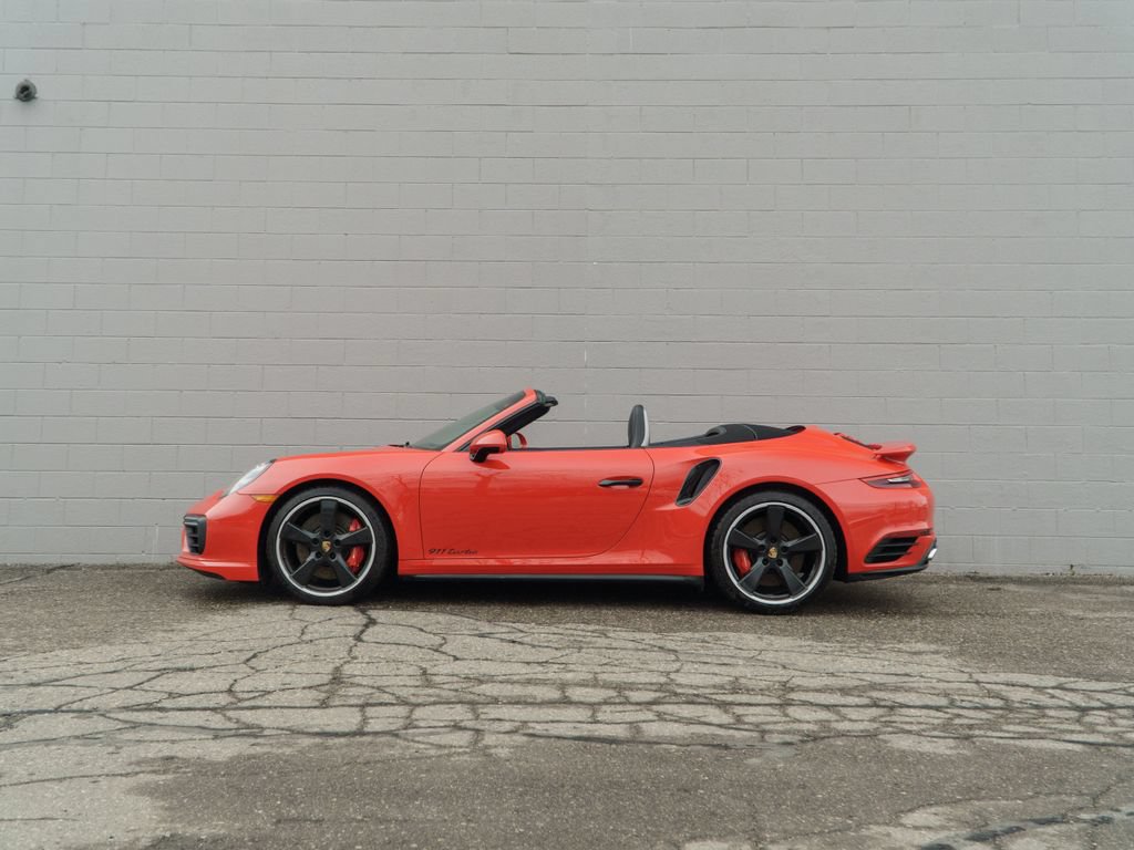 Used 2019 Porsche 911 Turbo AWD/4WD image 2