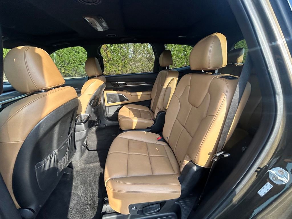 Used 2020 Kia Telluride SX w/ Towing Package image 12