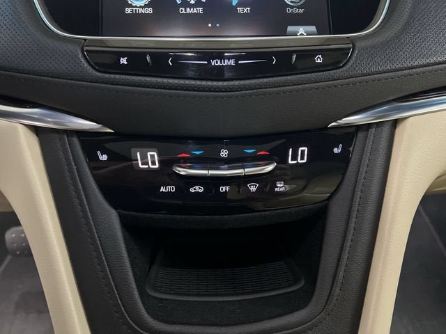 Certified 2019 Cadillac XT5 Luxury FWD image 17