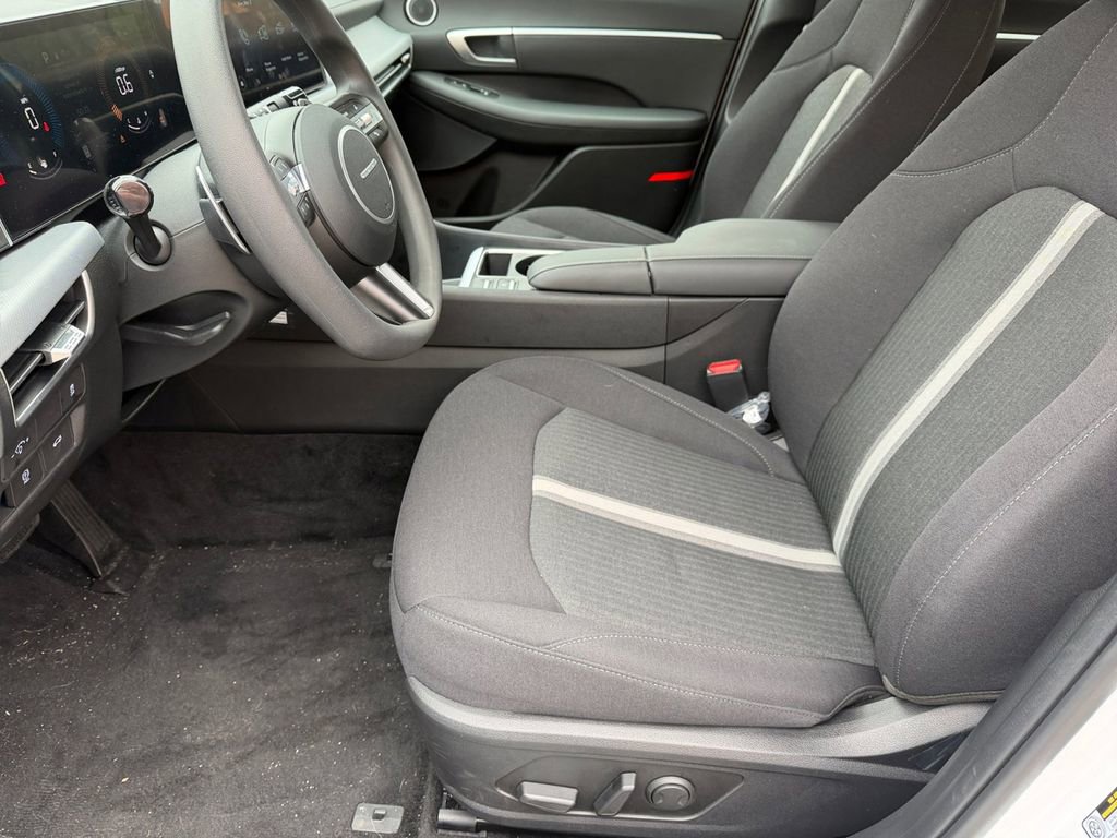 Used 2025 Hyundai Sonata SEL image 10