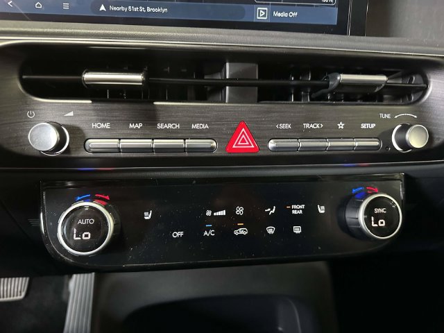 Used 2026 Hyundai Palisade SEL AWD/4WD image 25