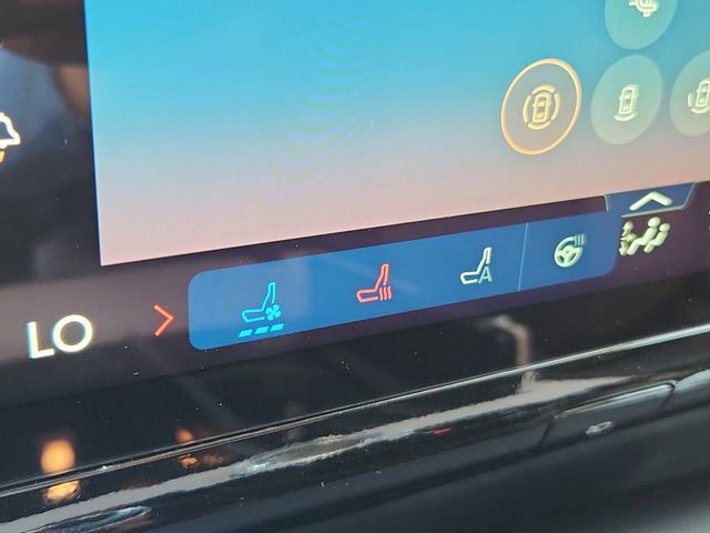 New 2025 Lincoln Navigator Reserve image 22