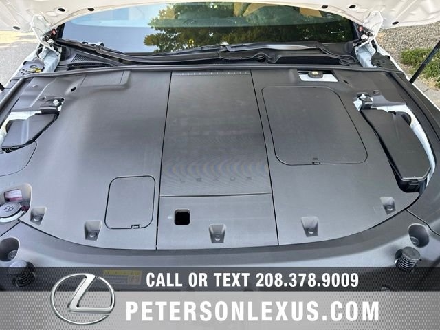 New 2026 Lexus ES 500e w/ Convenience Package AWD/4WD image 10