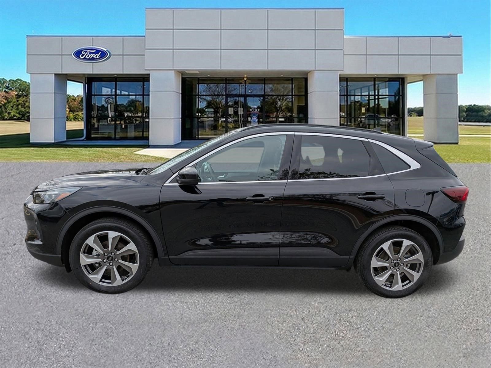 Certified 2025 Ford Escape Platinum image 7