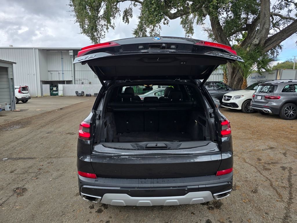 Used 2023 BMW X5 xDrive40i AWD/4WD image 41