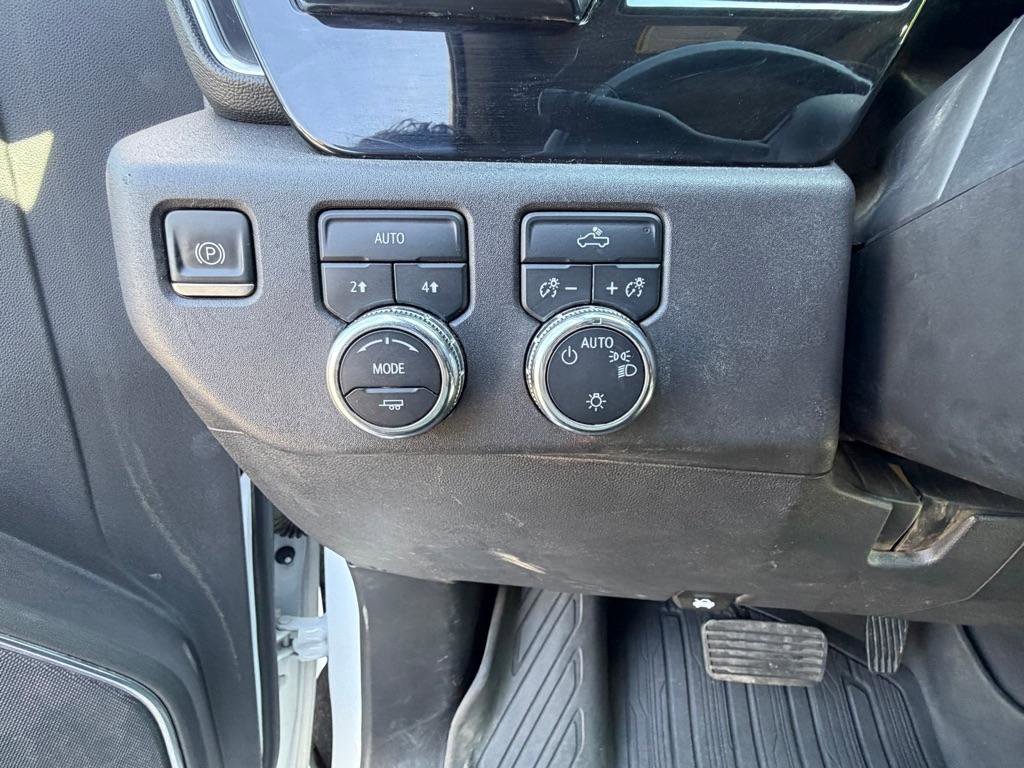 Used 2023 GMC Sierra 1500 SLE AWD/4WD image 32