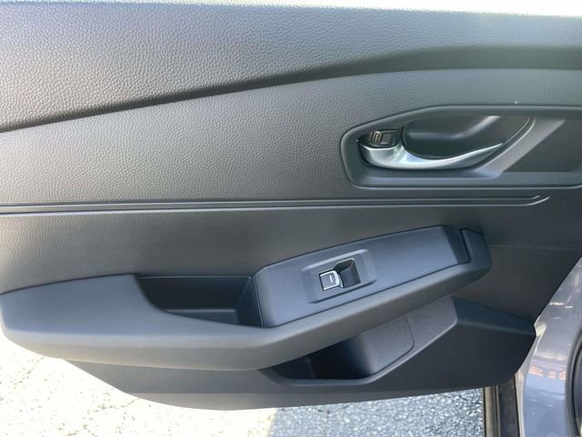 Used 2025 Honda Accord SE image 10