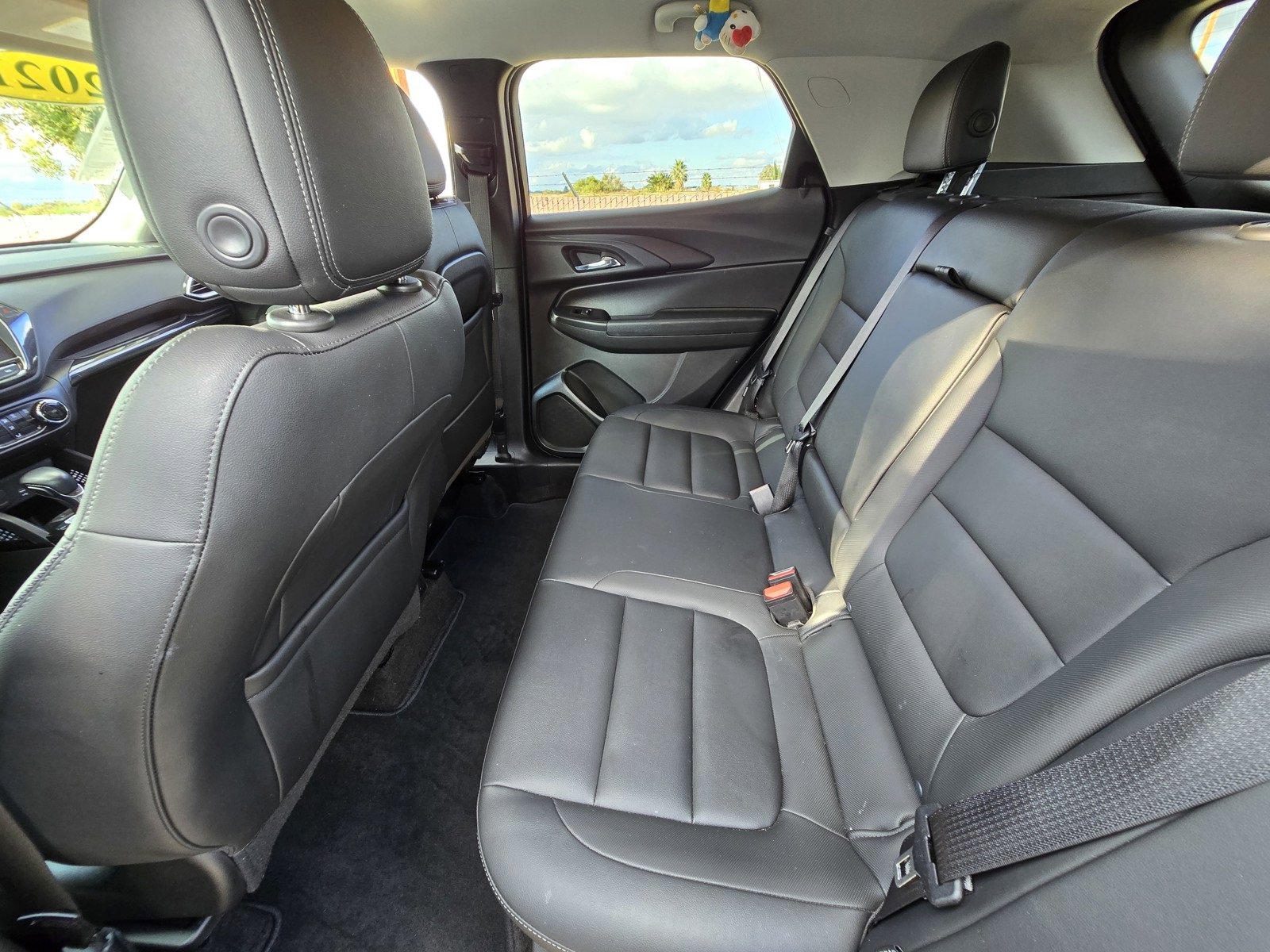 Used 2021 Chevrolet TrailBlazer LT w/ Premium Seating Package image 9