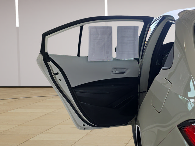 Used 2021 Toyota Corolla SE FWD image 22