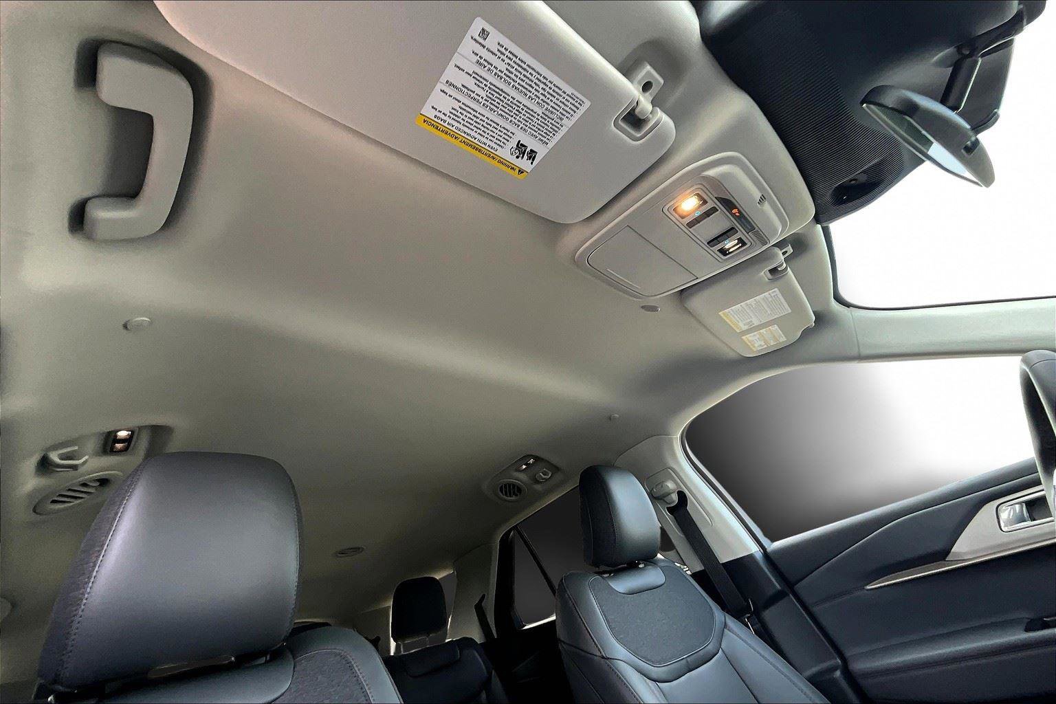 New 2026 Ford Explorer Active image 23