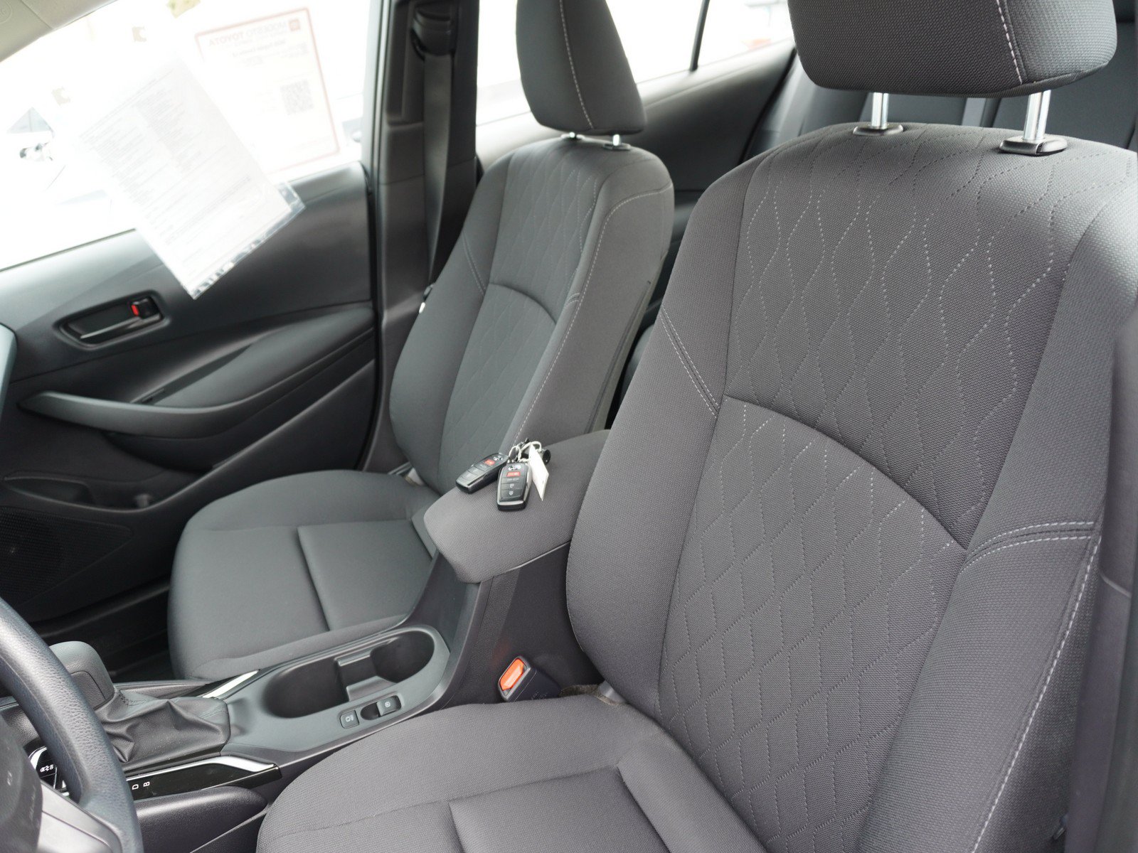 Used 2026 Toyota Corolla LE w/ LE Premium Package FWD image 20