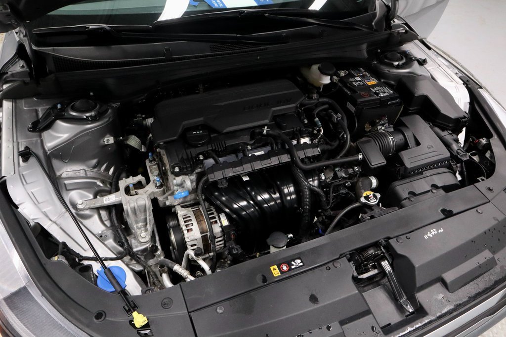 Used 2025 Kia K4 LXS image 15