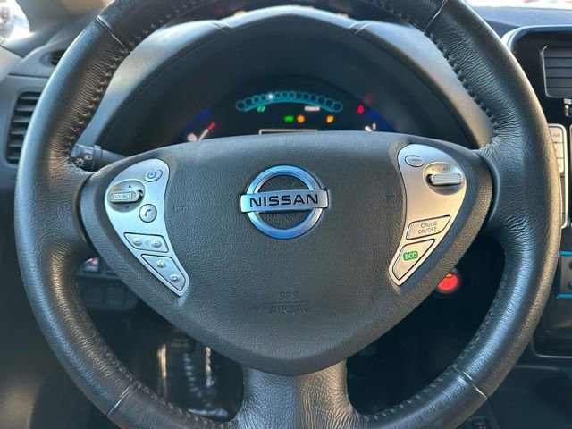 Used 2015 Nissan Leaf SL image 20
