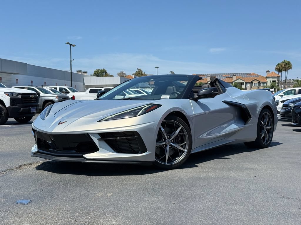 Used 2023 Chevrolet Corvette Stingray Convertible w/ Z51 Performance Package RWD image 2