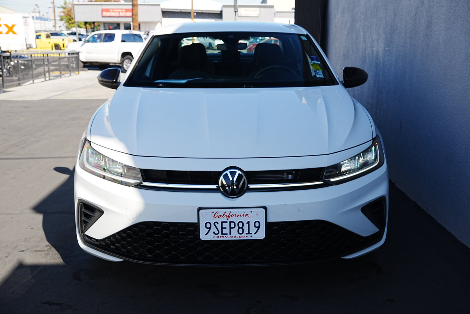 Used 2025 Volkswagen Jetta Sport image 2