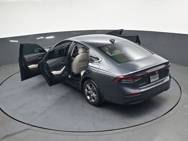 Used 2024 Honda Accord EX image 39