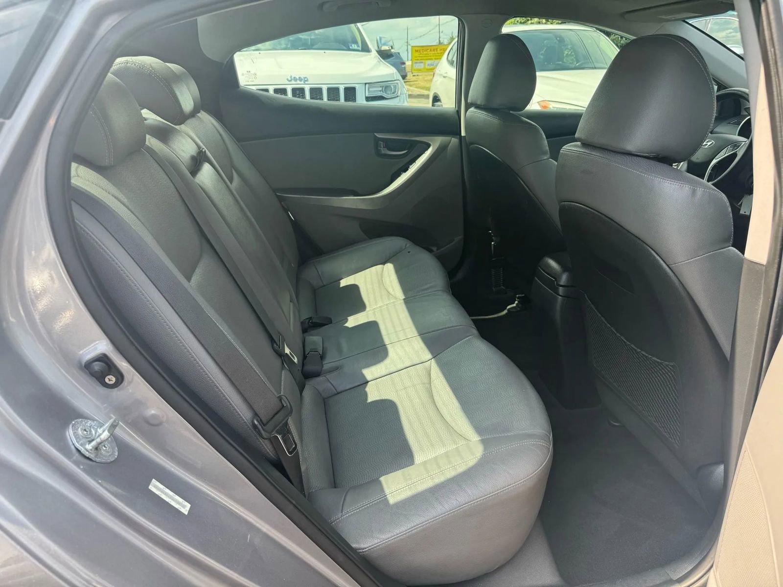 Used 2012 Hyundai Elantra Limited image 19