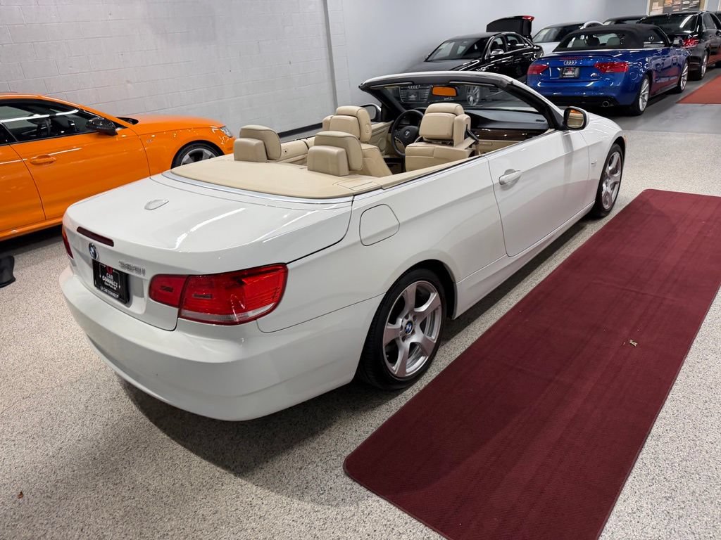 Used 2010 BMW 328i Convertible RWD image 12