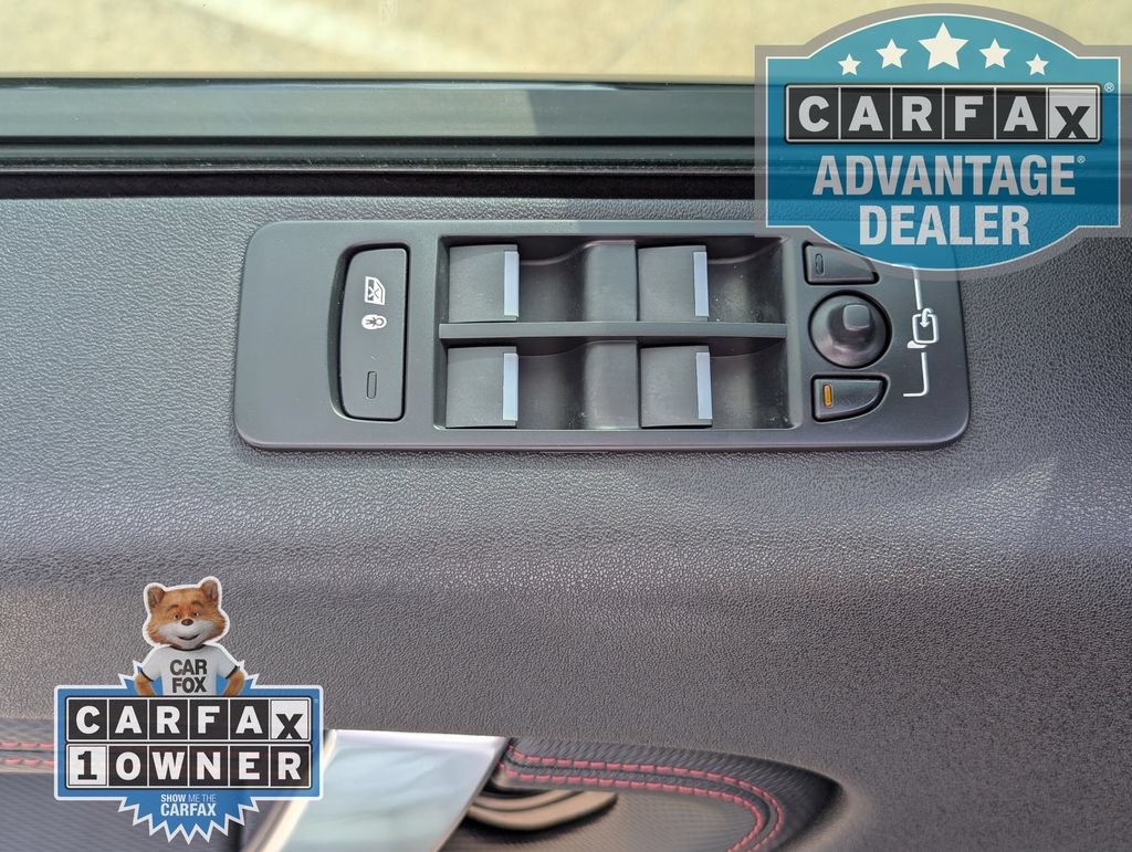 Used 2020 Land Rover Discovery Sport SE R-Dynamic AWD/4WD image 18