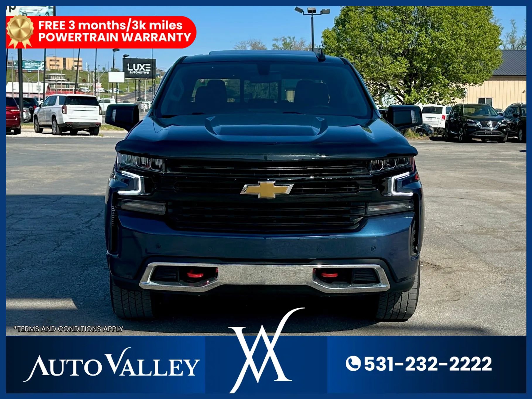 Used 2021 Chevrolet Silverado 1500 RST w/ Convenience Package II AWD/4WD image 2