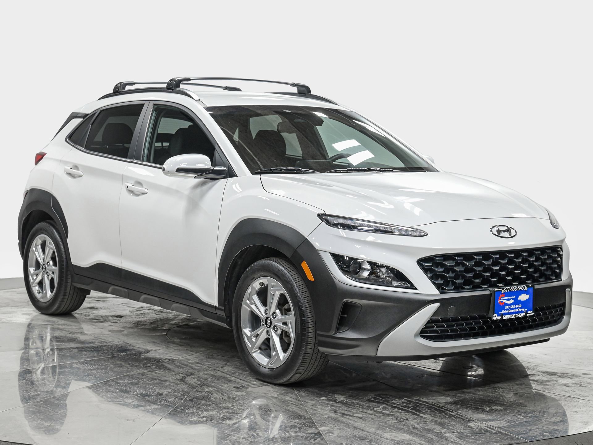 Used 2023 Hyundai Kona SEL AWD/4WD image 11
