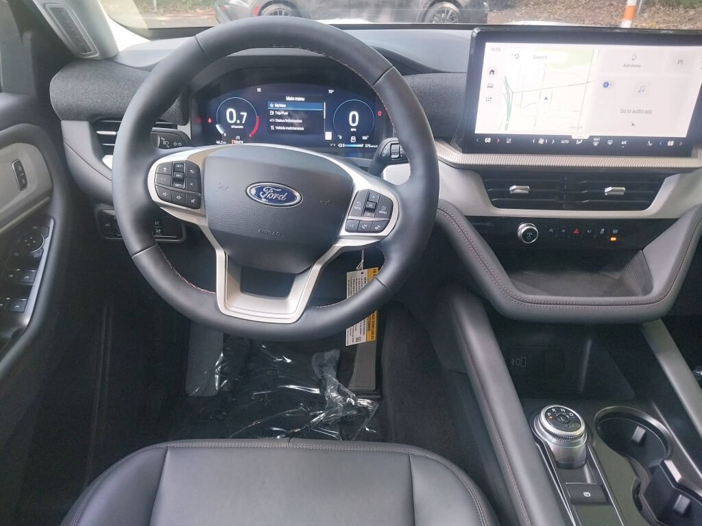 New 2026 Ford Explorer Active w/ Active Comfort Package AWD/4WD image 2