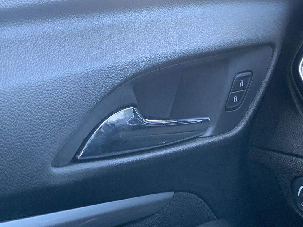 Certified 2022 Chevrolet Bolt EUV LT image 16