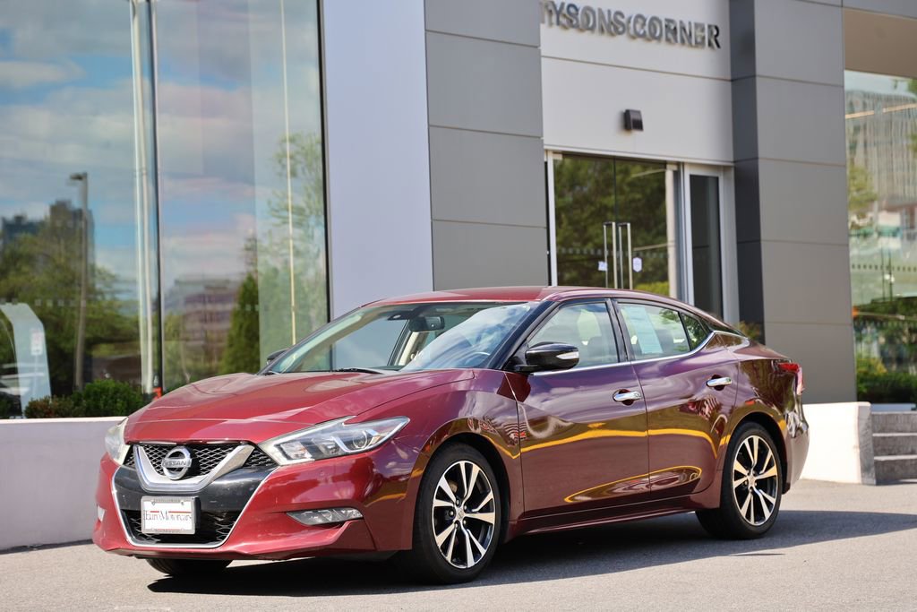Used 2017 Nissan Maxima 3.5 SV w/ Interior Lighting Package FWD video 1