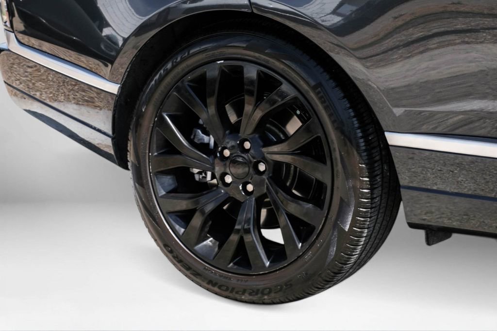 Used 2017 Land Rover Range Rover Supercharged image 53