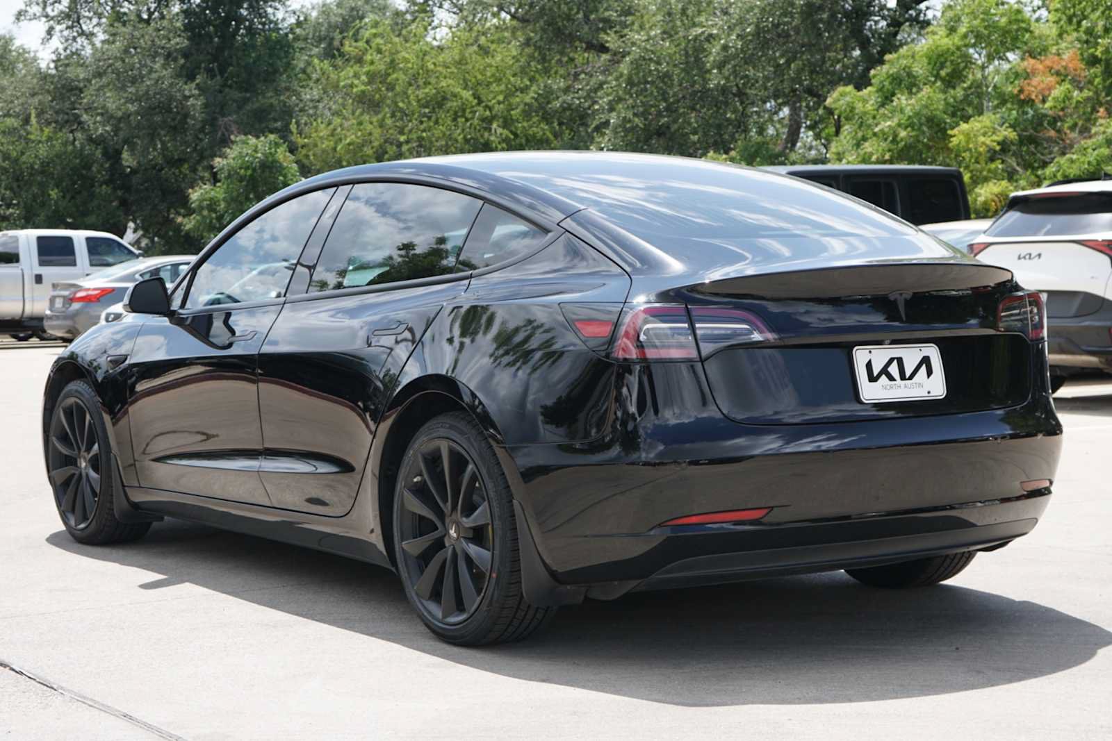 Used 2019 Tesla Model 3 Long Range RWD image 6