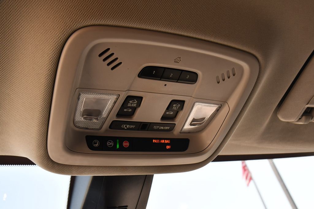 Used 2019 Chevrolet Traverse High Country w/ LPO, Floor Liner Package FWD image 37