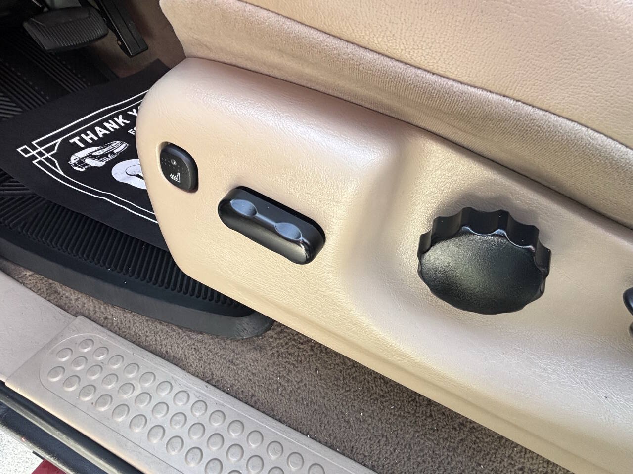 Used 2001 Ford F350 Lariat AWD/4WD image 35