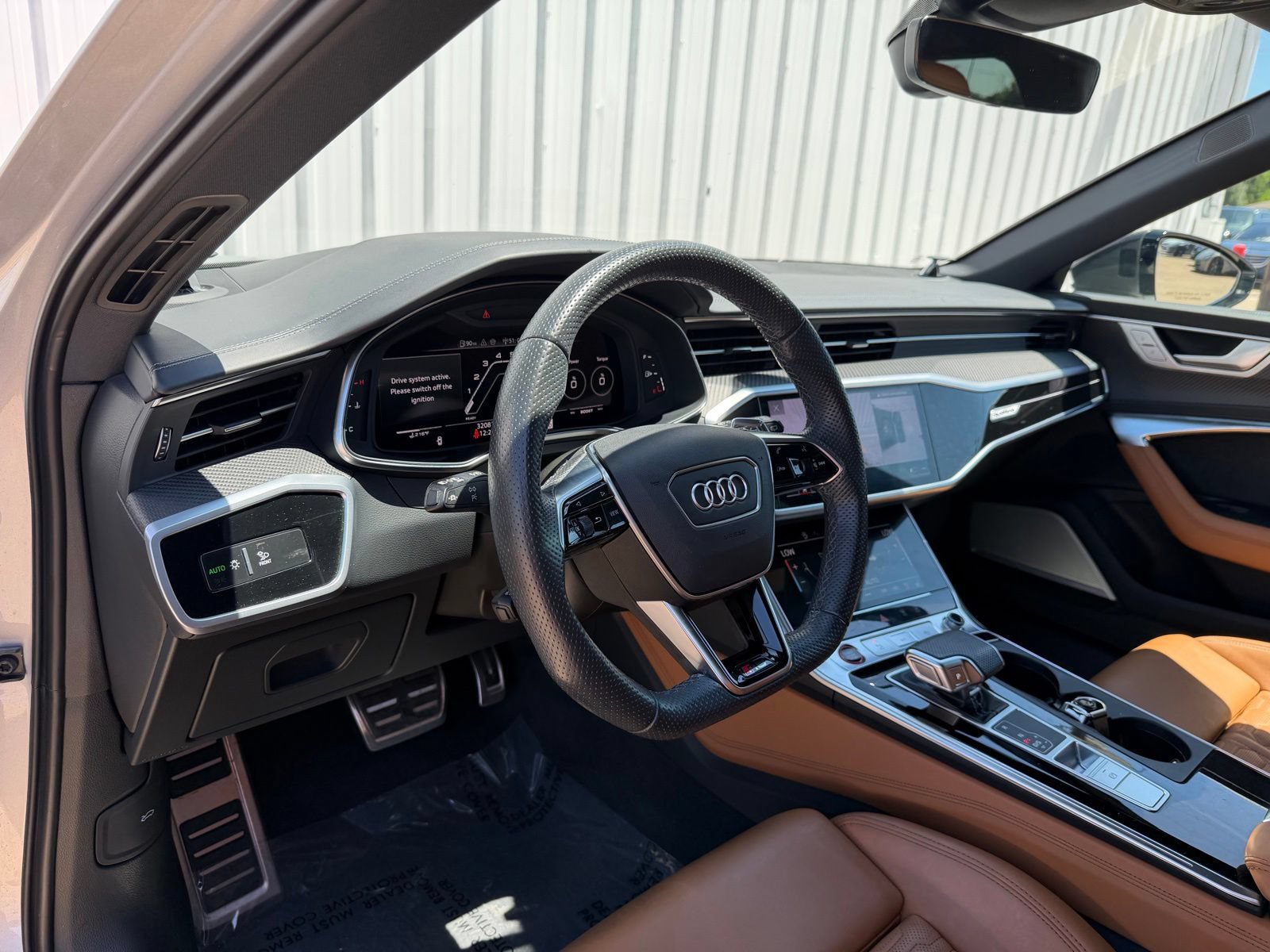 Used 2024 Audi RS 6 performance AWD/4WD image 12