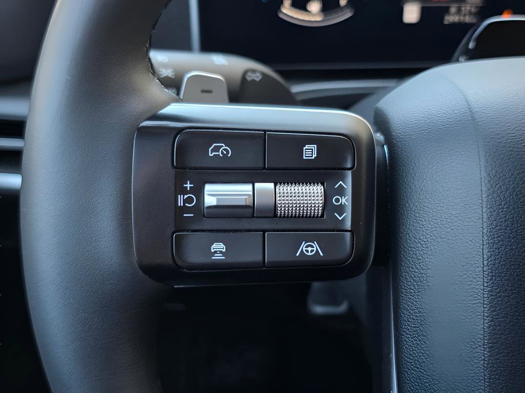 Used 2024 Hyundai Santa Fe SEL image 26