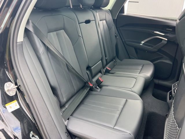 New 2025 Audi Q5 Premium Plus image 25