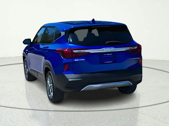 Certified 2023 Kia Seltos LX AWD/4WD image 4