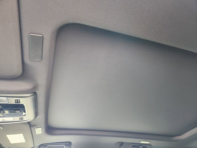 New 2026 Chevrolet Suburban High Country image 69