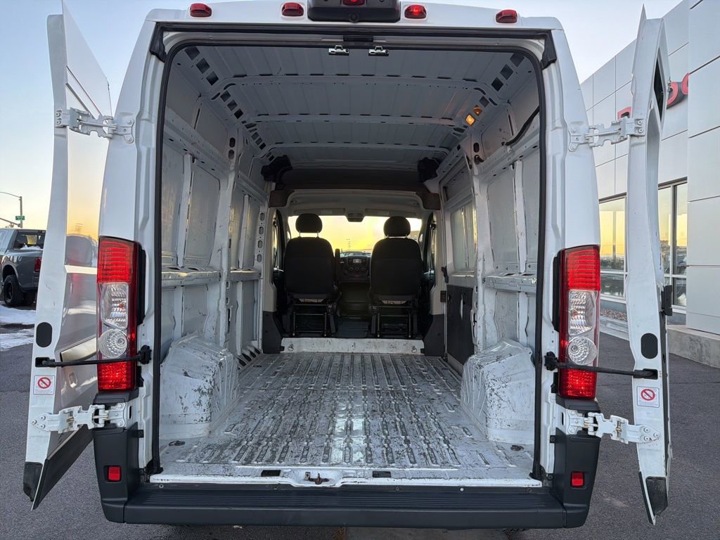 Used 2018 RAM ProMaster 2500 FWD image 23