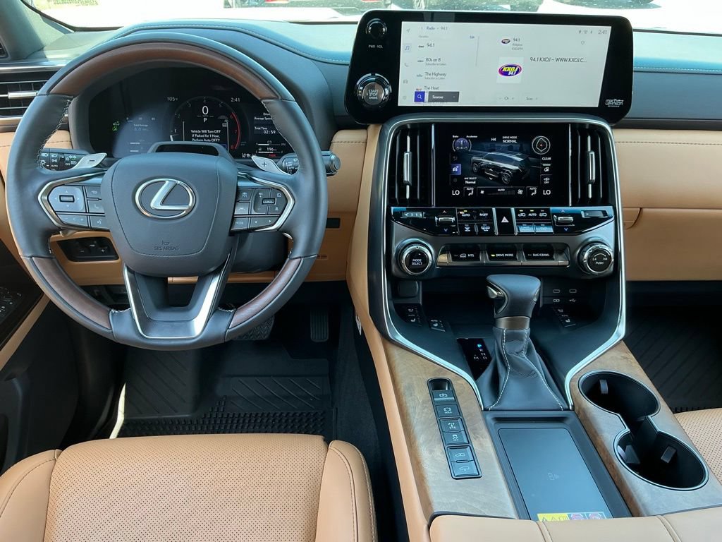 Certified 2026 Lexus LX 600 4WD w/ Accessory Package (2T) image 12