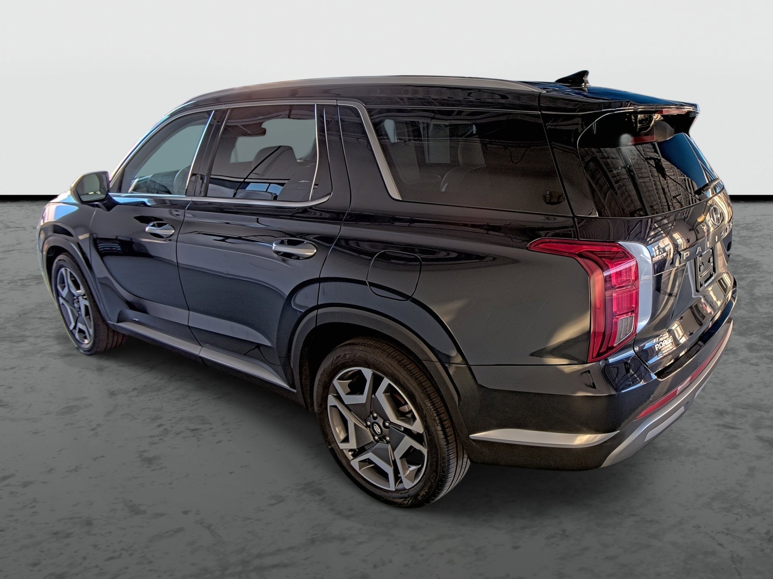 Used 2024 Hyundai Palisade Limited image 11
