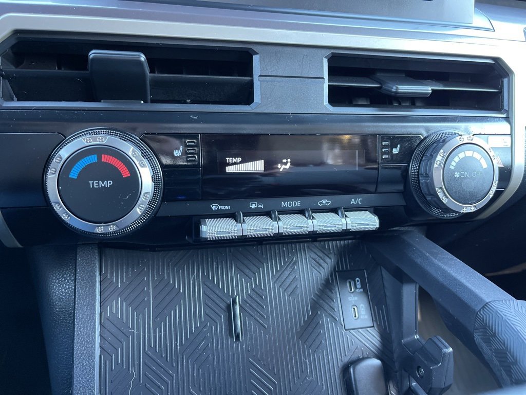 Used 2025 Toyota Tacoma SR5 image 12