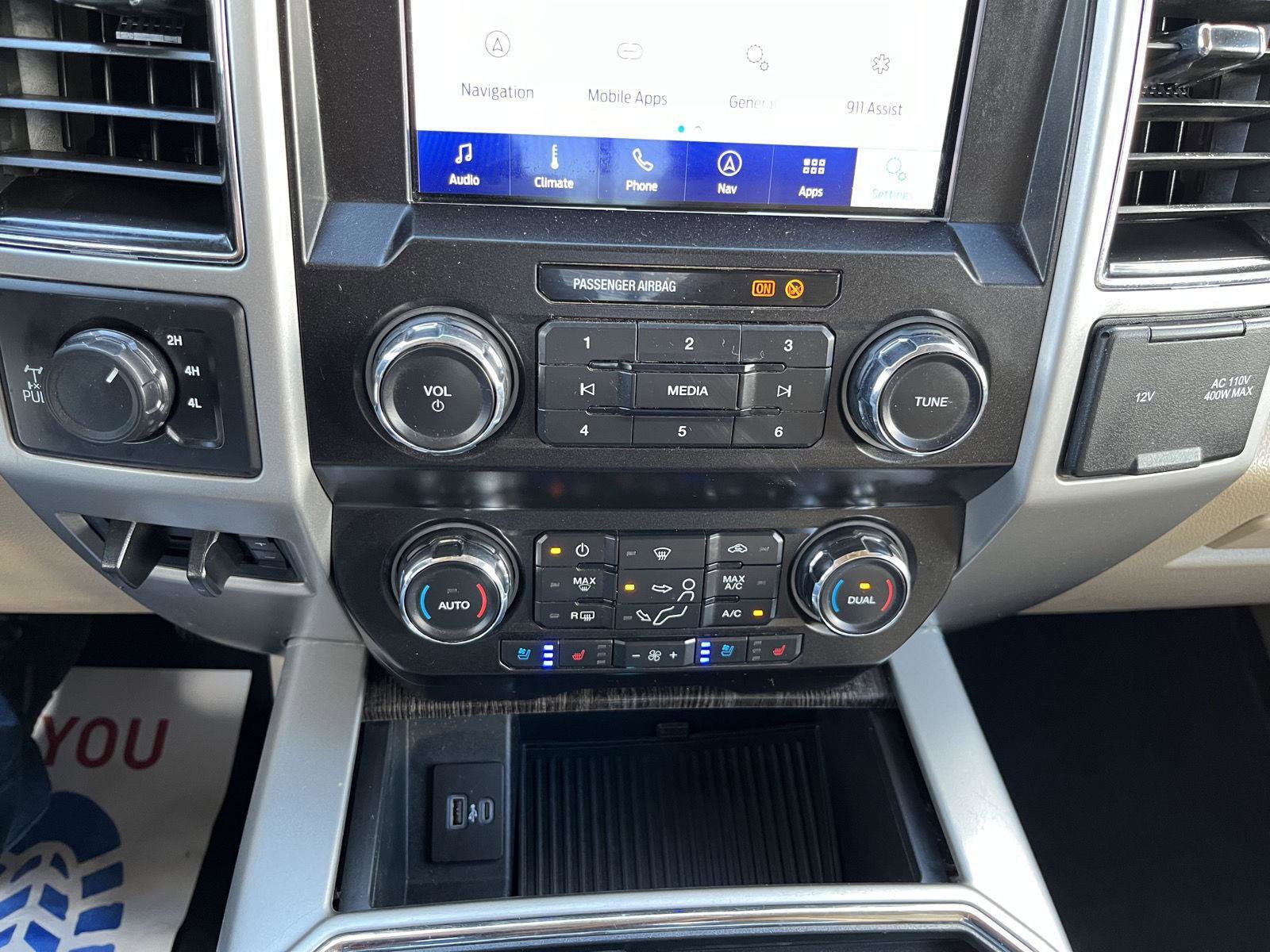 Certified 2021 Ford F250 Lariat w/ Chrome Package image 26