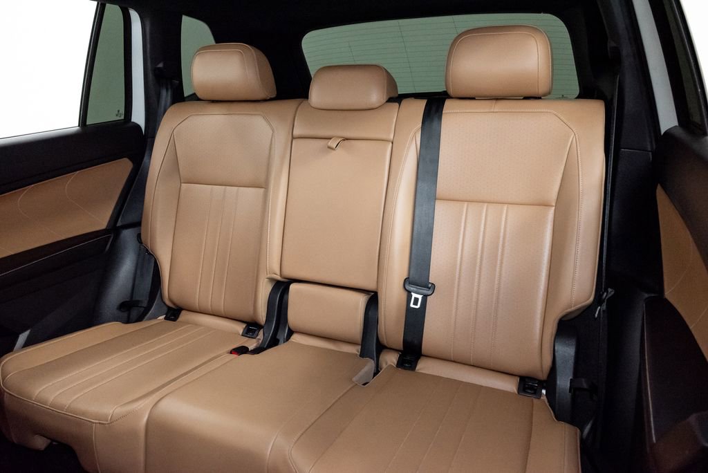 Used 2022 Volkswagen Tiguan SE R-Line image 22