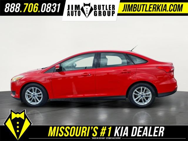 Used 2016 Ford Focus SE image 4
