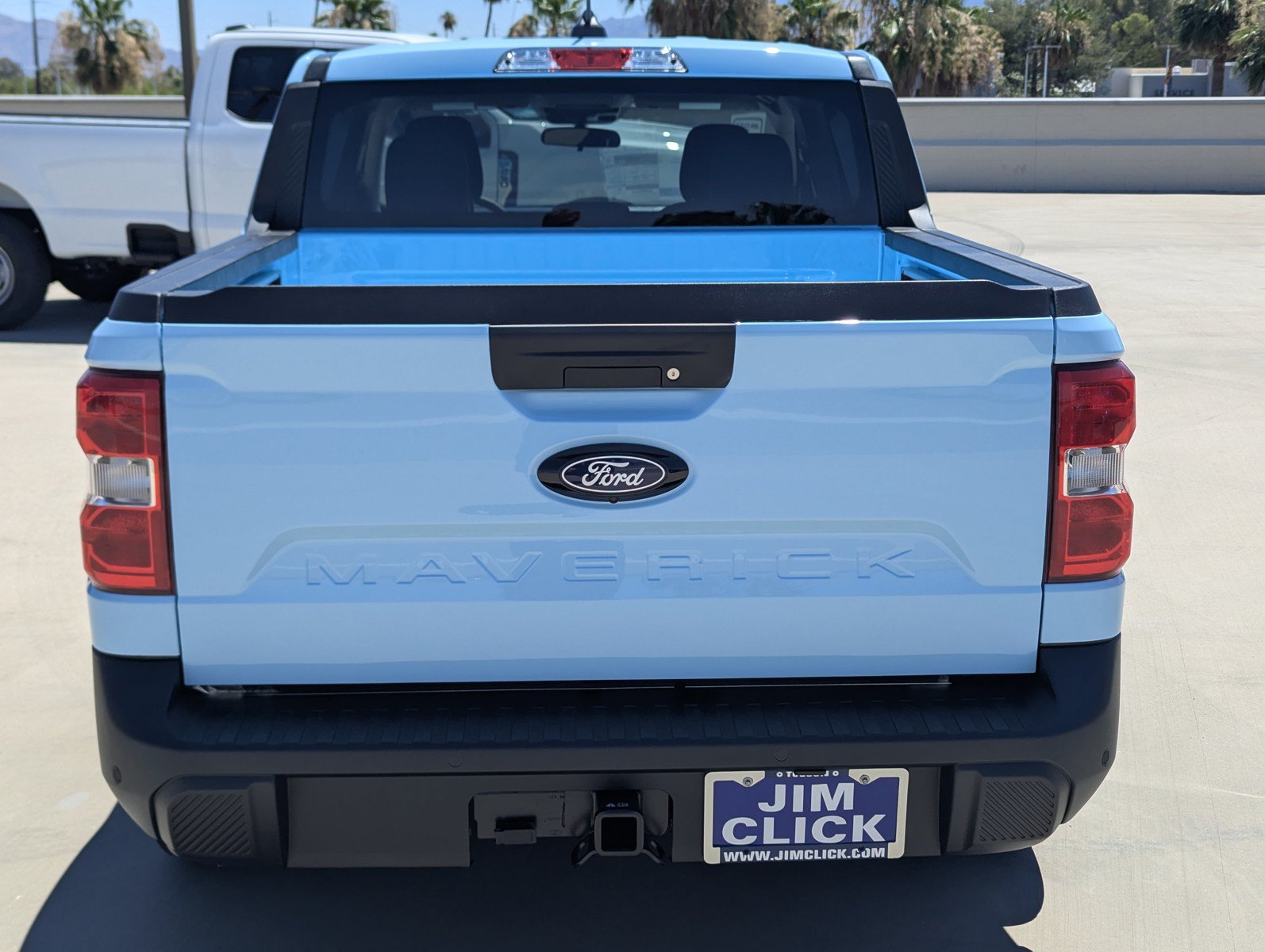 New 2026 Ford Maverick XLT w/ XLT Luxury Package FWD image 3