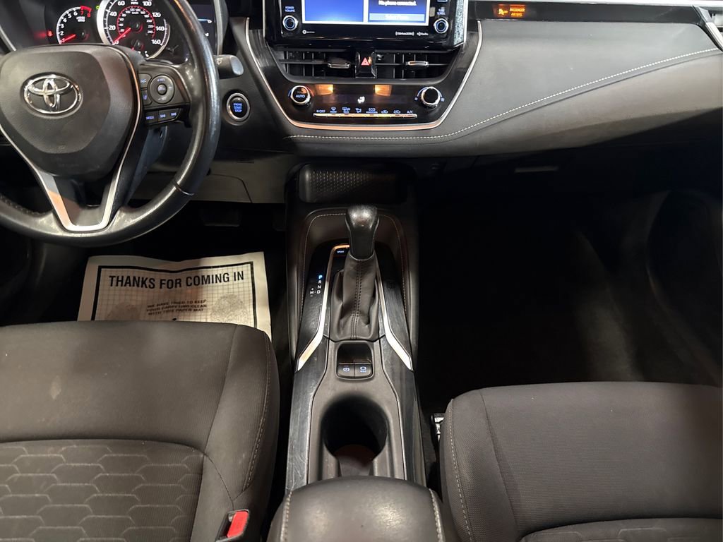 Used 2022 Toyota Corolla SE w/ SE Preferred Package image 17