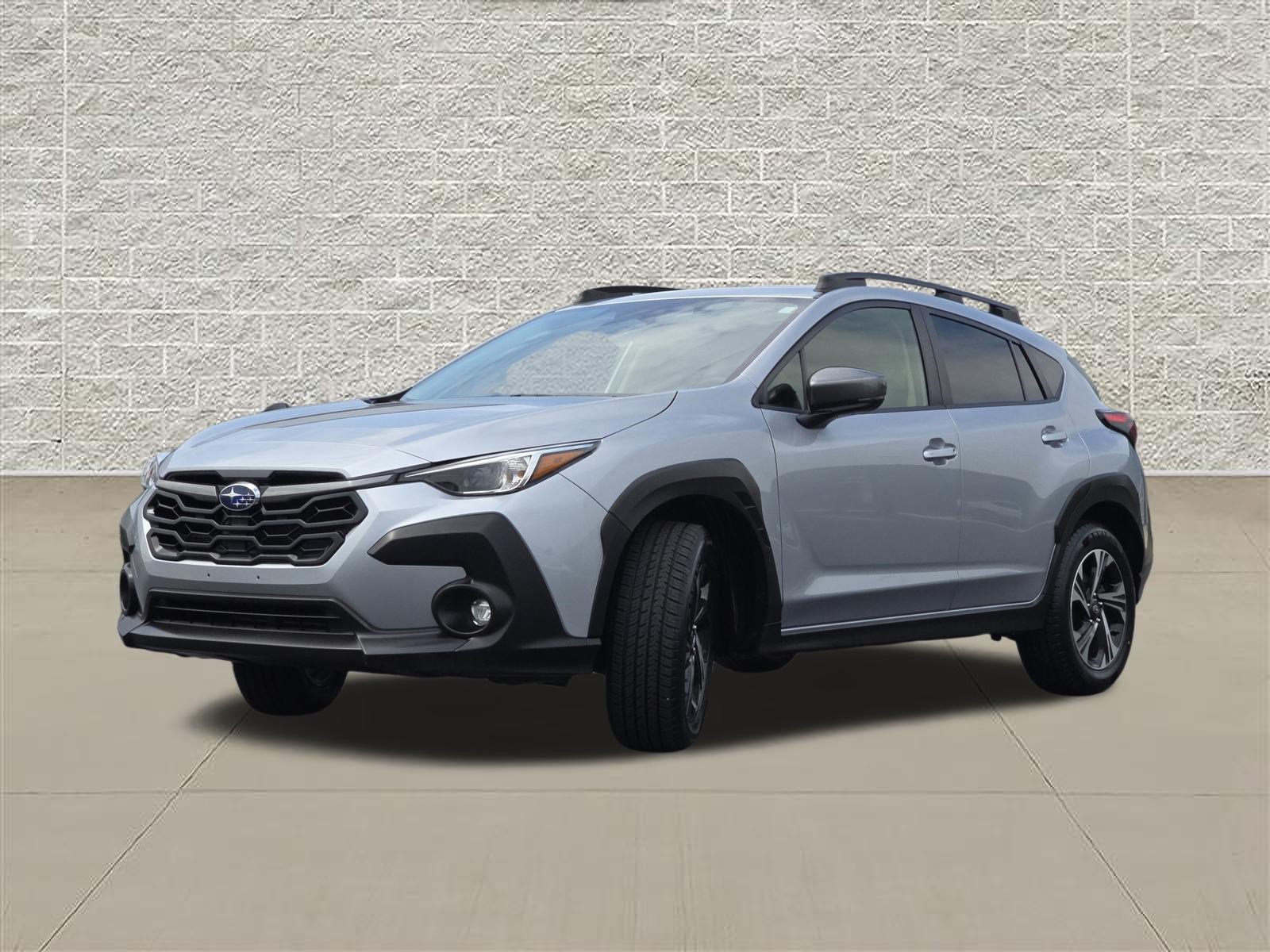 Used 2024 Subaru Crosstrek 2.0i Premium AWD/4WD image 3