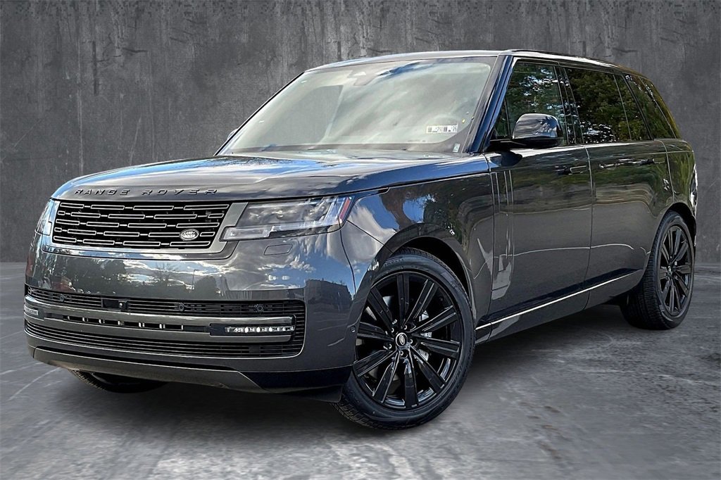 New 2025 Land Rover Range Rover Long Wheelbase SE